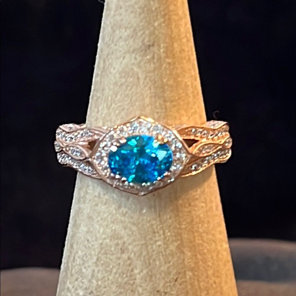 Gorgeous Blue Topaz & Crystal Ring in Rose Gold over Sterling size 8